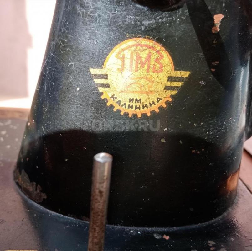 Швейные машины 2 шт, зелёная работает на 5+ шьёт все и кожу и мех. - Орск