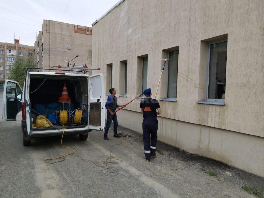 МОЙКА ФАСАДОВ, ВИТРИН, ПОСЛЕСТРОИТЕЛЬНАЯ УБОРКА ПОМЕЩЕНИЙ, ОЧИСТКА НАПОЛЬНОГО ПОКРЫТИЯ ОТ ЦЕМЕНТНЫХ - Орск