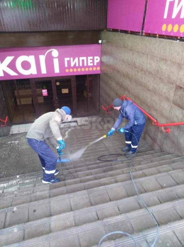 МОЙКА ФАСАДОВ, ВИТРИН, ПОСЛЕСТРОИТЕЛЬНАЯ УБОРКА ПОМЕЩЕНИЙ, ОЧИСТКА НАПОЛЬНОГО ПОКРЫТИЯ ОТ ЦЕМЕНТНЫХ - Орск