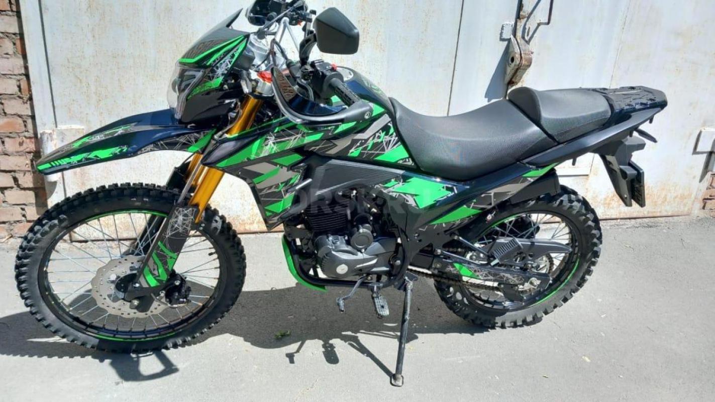 Продам новый универсальный Эндуро,мотоцикл для длительных поездок как по асфальту,так и по бездорожь - Орск