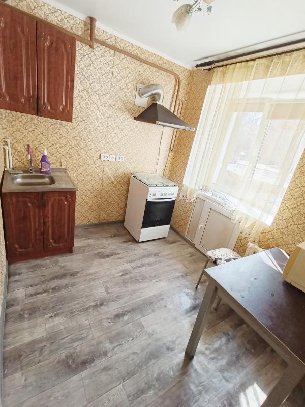 Продается 2-х комнатная квартира В САМОМ ЦЕНТРЕ ГОРОДА!!! - Новотроицк