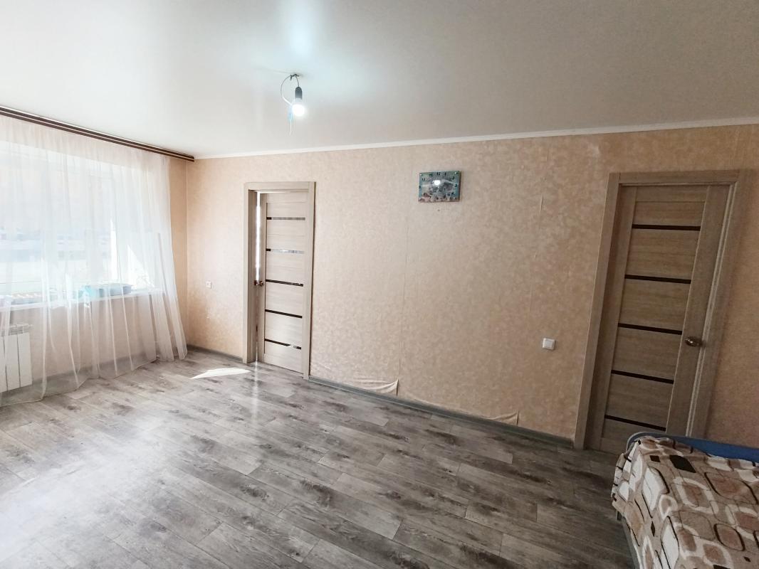 Продается 2-х комнатная квартира В САМОМ ЦЕНТРЕ ГОРОДА!!! - Новотроицк