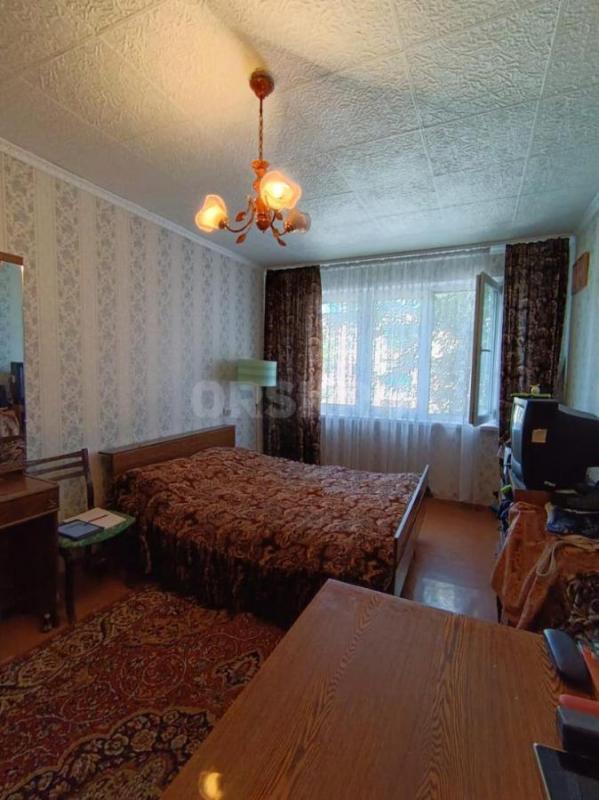 Продам уютную 3-комнатную квартиру ждет на 2-ом участке, по адресу: ул. - Орск