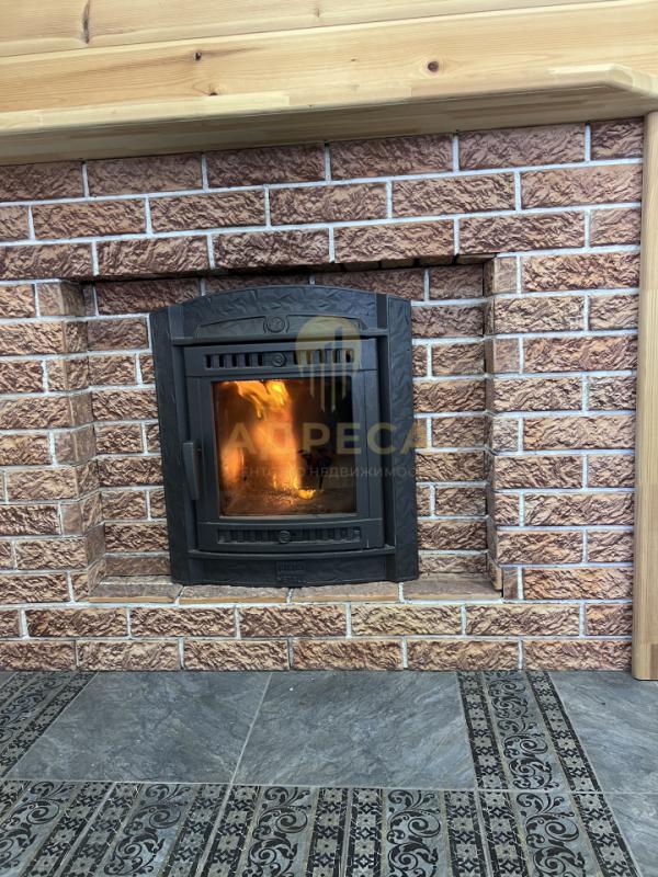 Продаётся просторный и надёжный дом для большой семьи в поселке Ленина ( Заречье) со всей необходимо - Ленина