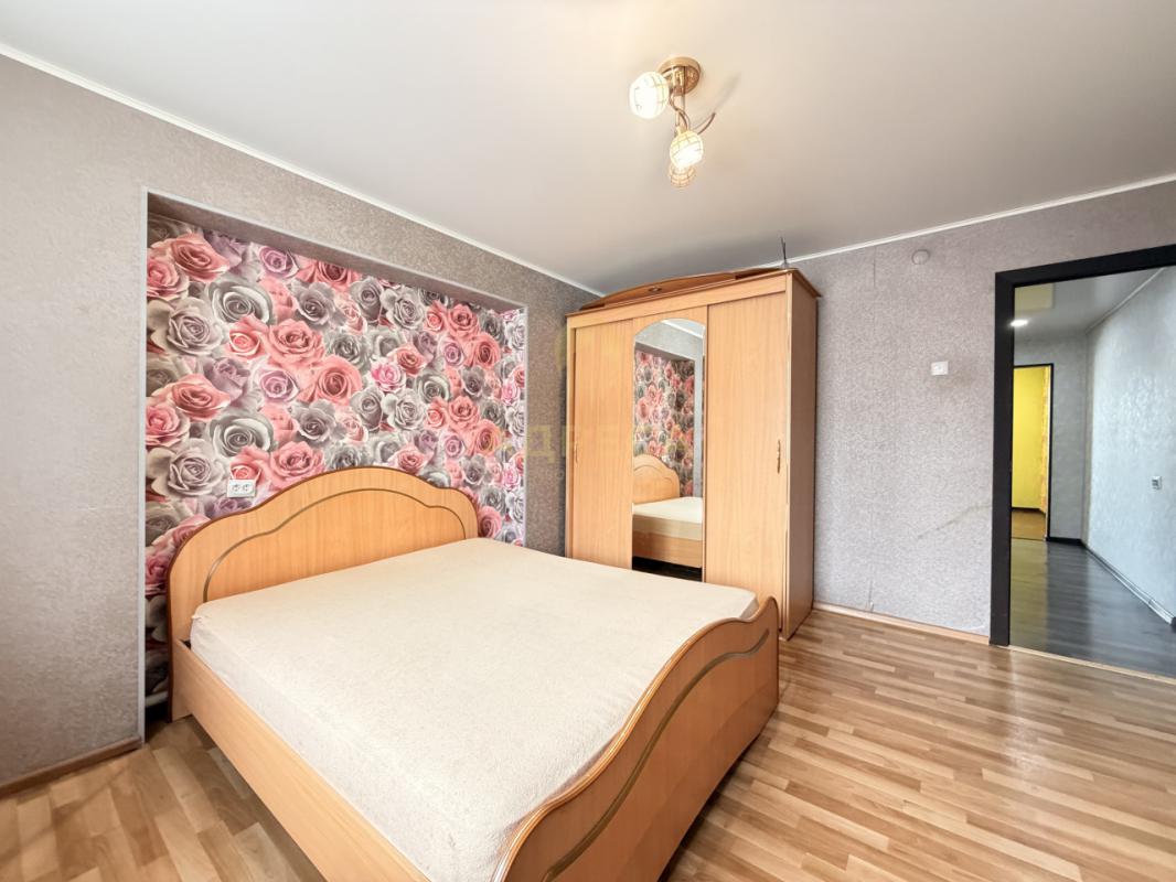 Продаётся дом для большой семьи в поселке Павловка, со всей необходимой инфраструктурой для комфортн - Павловка