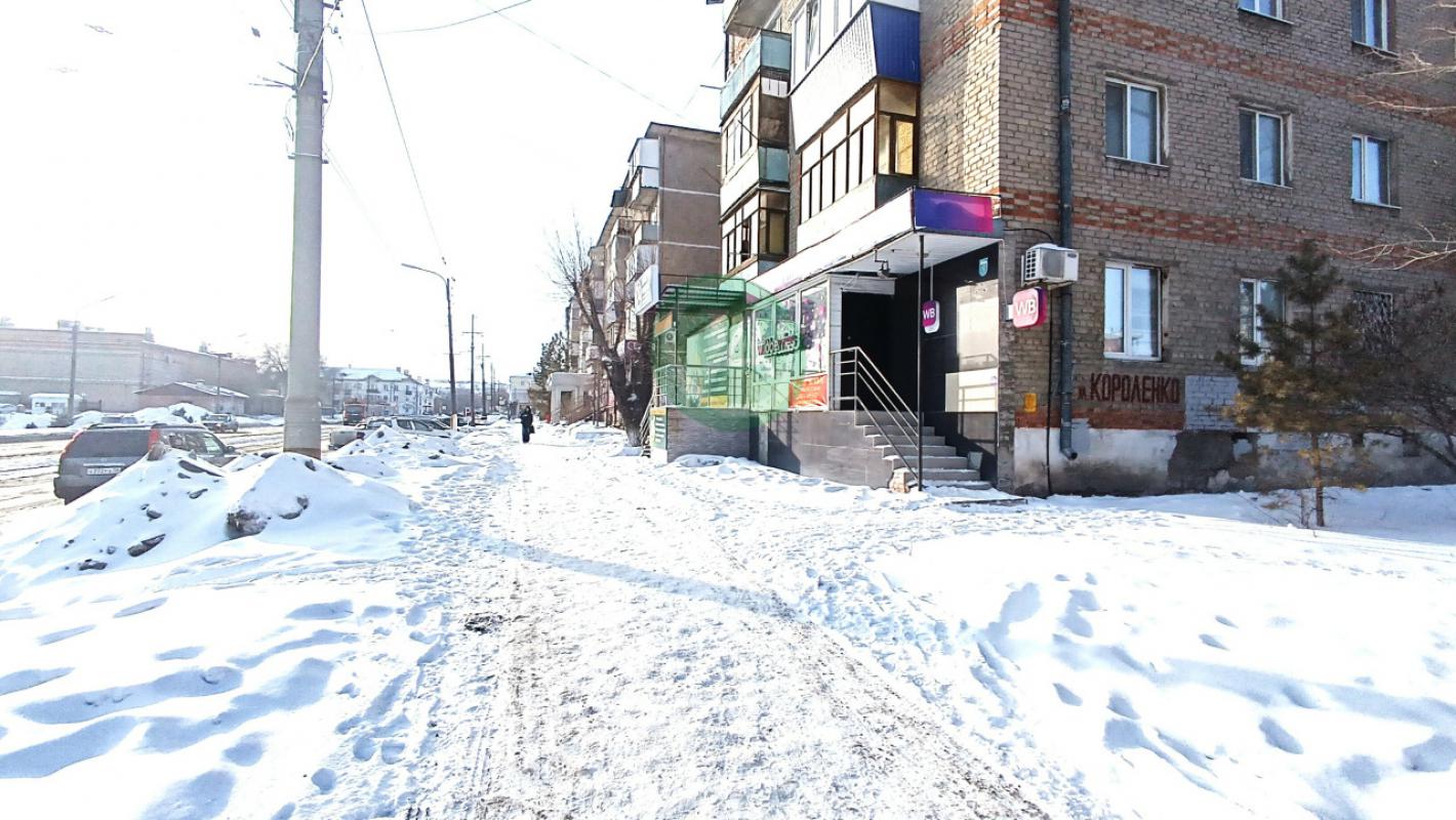 Продам встроенное нежилое помещение на 1 этаже многоквартирного жилого дома. - Орск