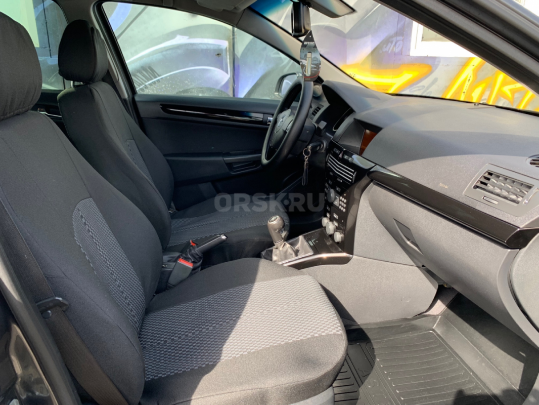 В продаже OPEL ASTRA в отличном состоянии, 2010 года. - Орск