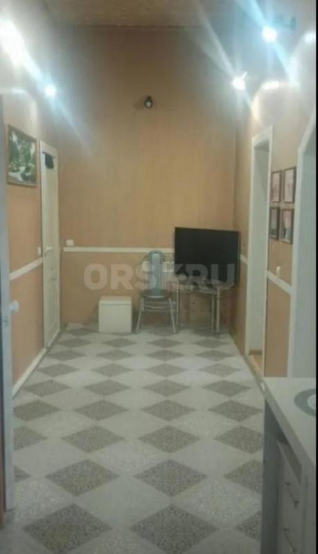 Продам уютный, светлый ,жилой дом, 2004 года. расположен в экологически чистом ,спокойном районе ,не - Орск