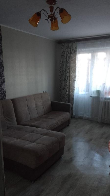 Сдам на длительный срок 2-комнатную квартиру в хорошем районе, рядом ост. - Новотроицк