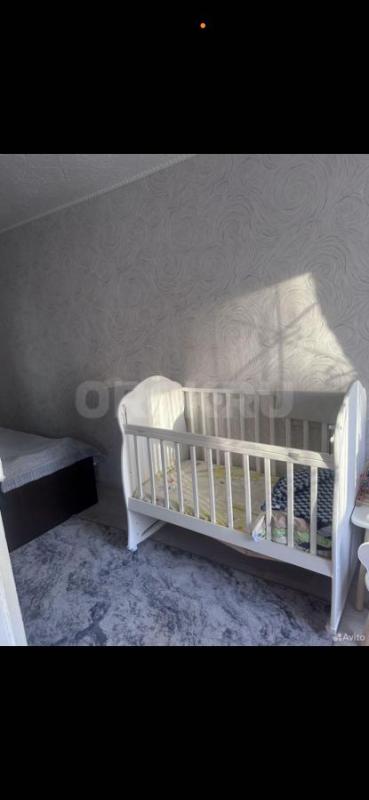 Кроватка детская до 3х лет в отличном состоянии , единствено только что сына немного грыз ну там не - Орск