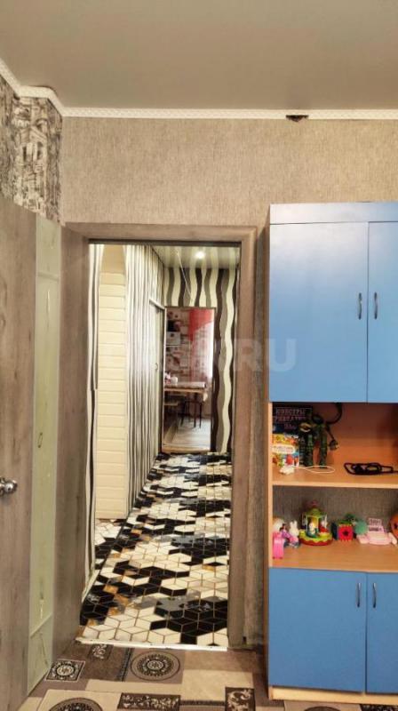 Продается просторная двухкомнатная квартира в  городе Новотроицк ( ул. - Новотроицк