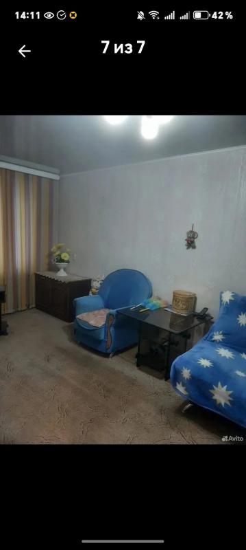 Продаётся трёхкомнатная квартира в тихом районе, заезжай и живи! - Новотроицк