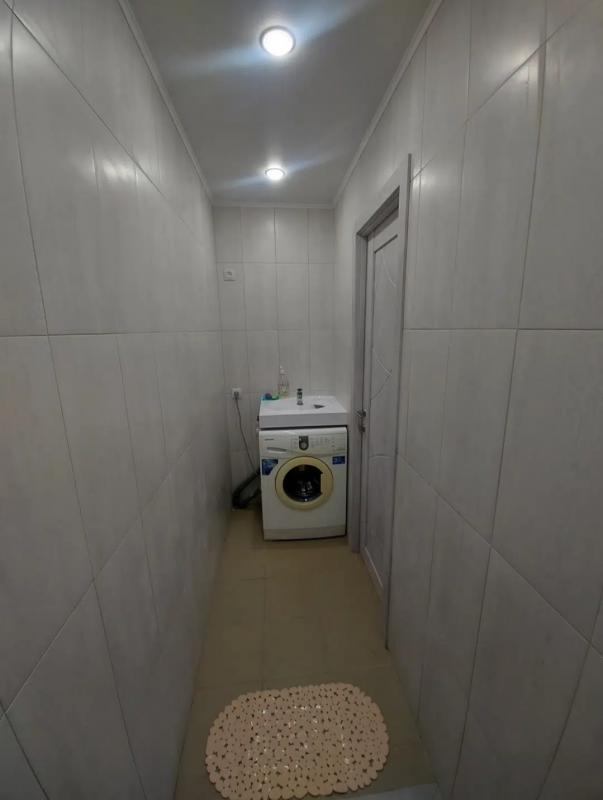 Помещение в центре города.
1 этаж, г. - Новотроицк