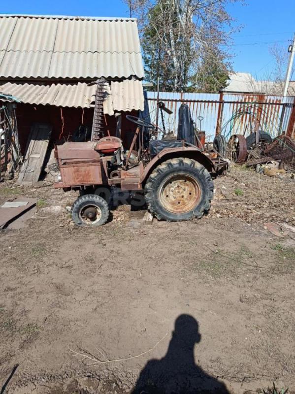 продам мини трактор в наличии 2 двигателя конная косилка и конные грабли - Орск