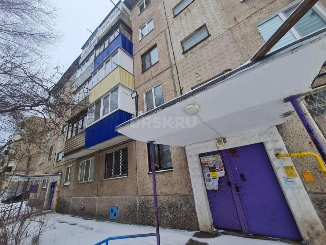 Продам 2 х- комнатную квартиру по адресу: ул. - Орск