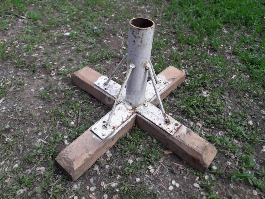 Основание под ёлку. - Орск