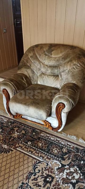 Продам диван и два кресла в хорошем состоянии. - Орск