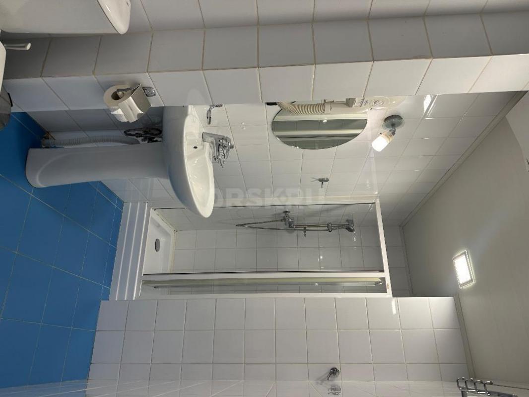 Сдам в аренду номера для командированных  и ИТР , ремонт, собственная стоянка, регистрация , возможн - Орск