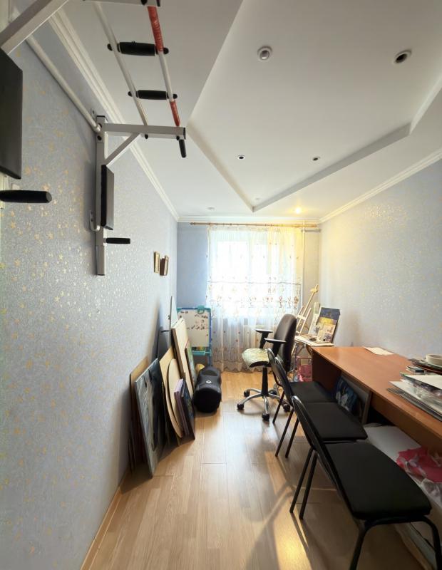 • Центр! 3-комн. - Новотроицк