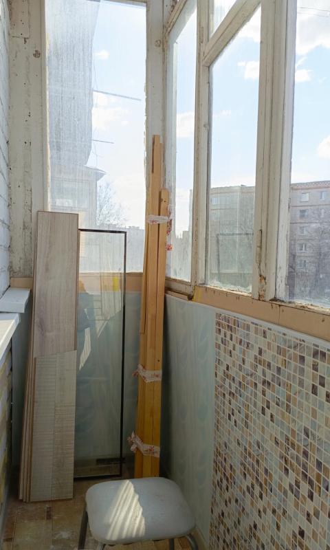 Продается 1-комнатная квартира  с евроремонтом по адресу:  г. - Новотроицк