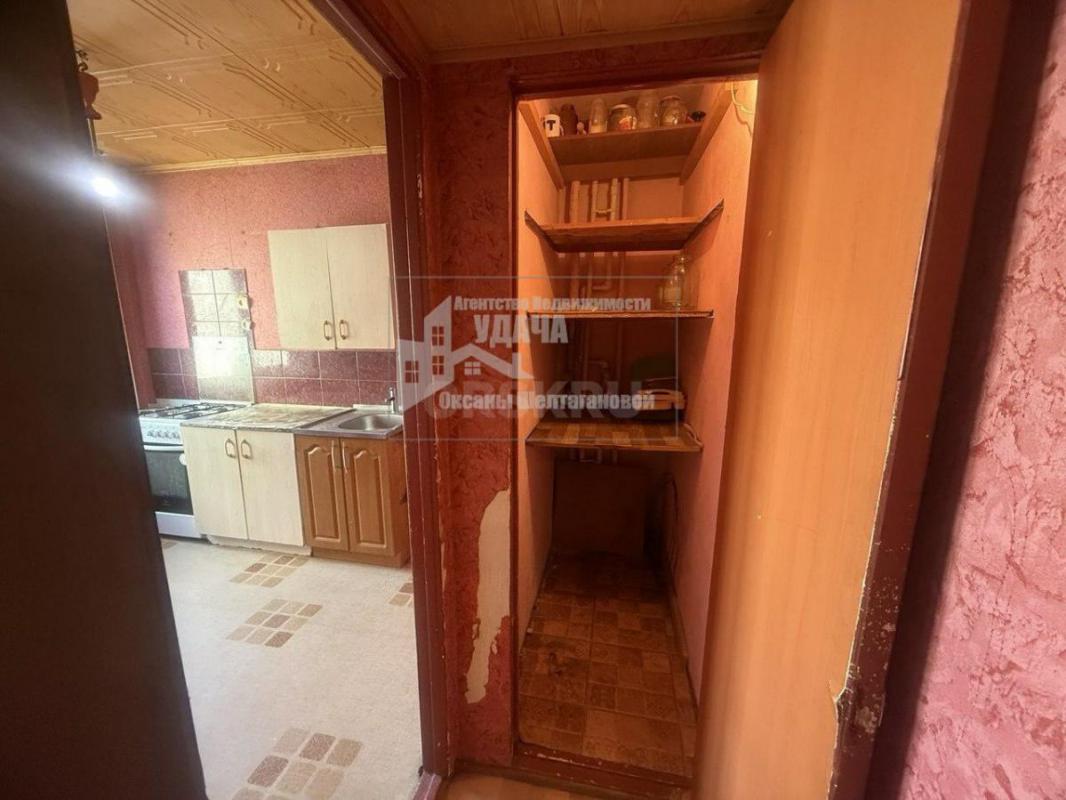 ПРОДАЕТСЯ ПРЕКРАСНАЯ ТРЕХКОМНАТНАЯ КВАРТИРА УЛУЧШЕННОЙ ПЛАНИРОВКИ В ОТЛИЧНОМ РАЙОНЕ ГОРОДА. - Орск