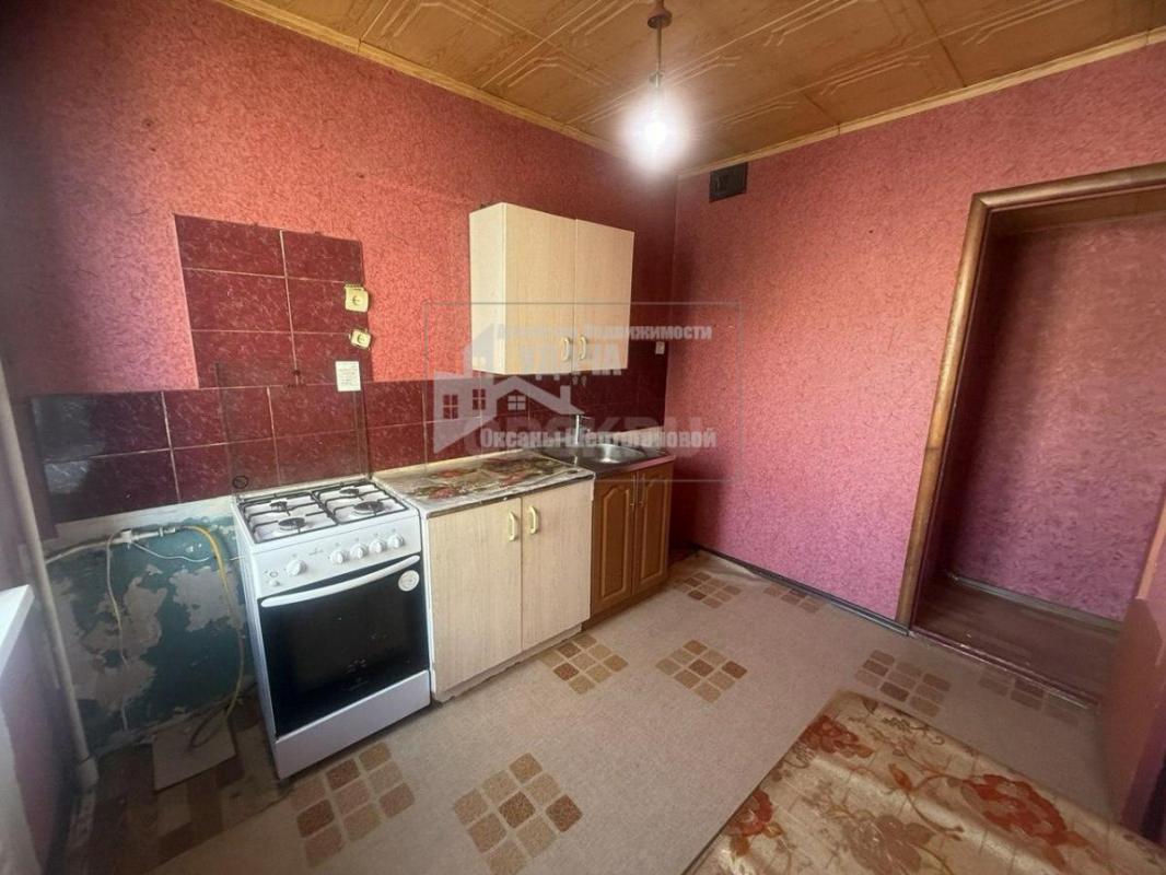 ПРОДАЕТСЯ ПРЕКРАСНАЯ ТРЕХКОМНАТНАЯ КВАРТИРА УЛУЧШЕННОЙ ПЛАНИРОВКИ В ОТЛИЧНОМ РАЙОНЕ ГОРОДА. - Орск