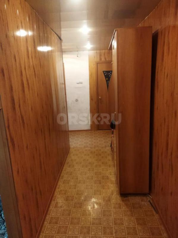 Сдам 3-х комнатную квартиру , меблированная ,в шаговой доступности , поликлиника,во дворе детский са - Орск