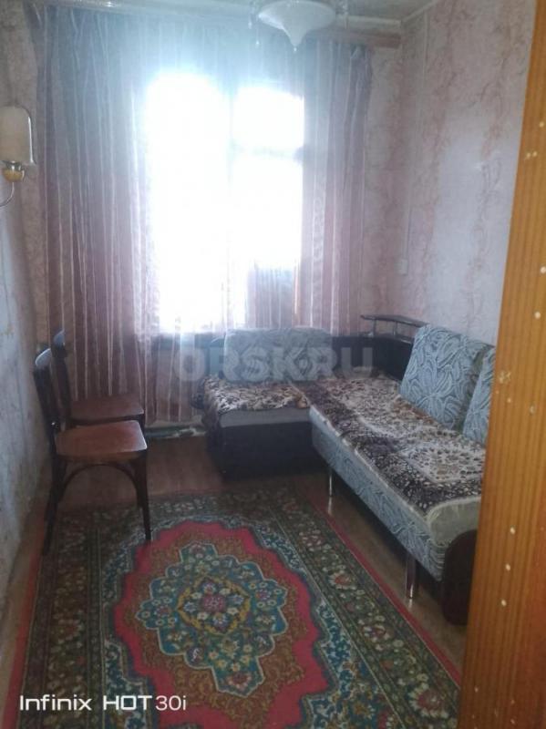 Дом четырёх квартирный, канализация, унитаз, воды нет, есть баня, 4 сотки земли. - Орск