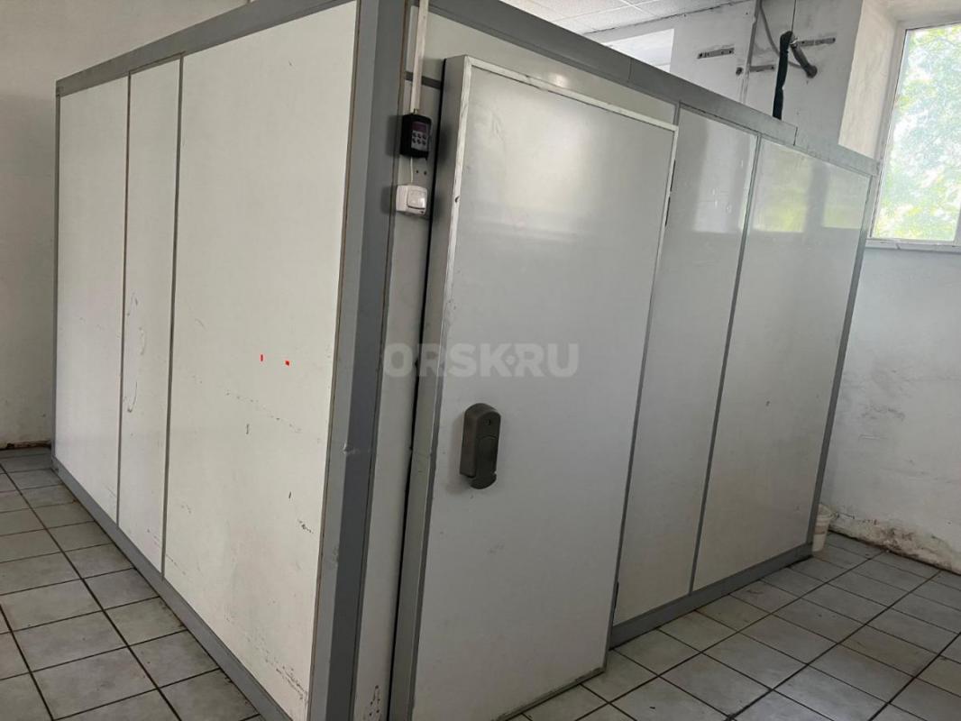 Продам холодильную камеру, в наличии 2 штуки, 3160*3160*220 объемом 21 м3, сэндвич-панель 80мм. - Орск