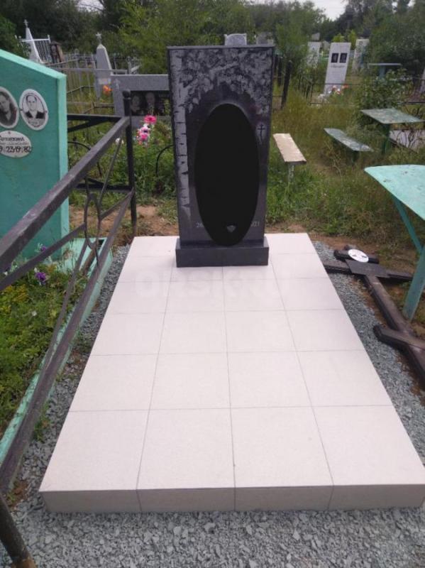 Благоустройство мест захоронений. - Орск