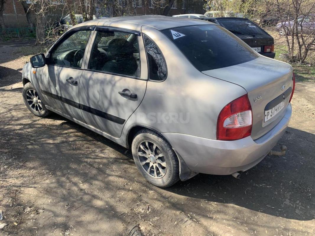 Lada Kalina 1 , 2007 год 
Цвет Серебристо-Бежевый 
4 владельца по ПТС
Реальный пробег 221000
Дно - Орск