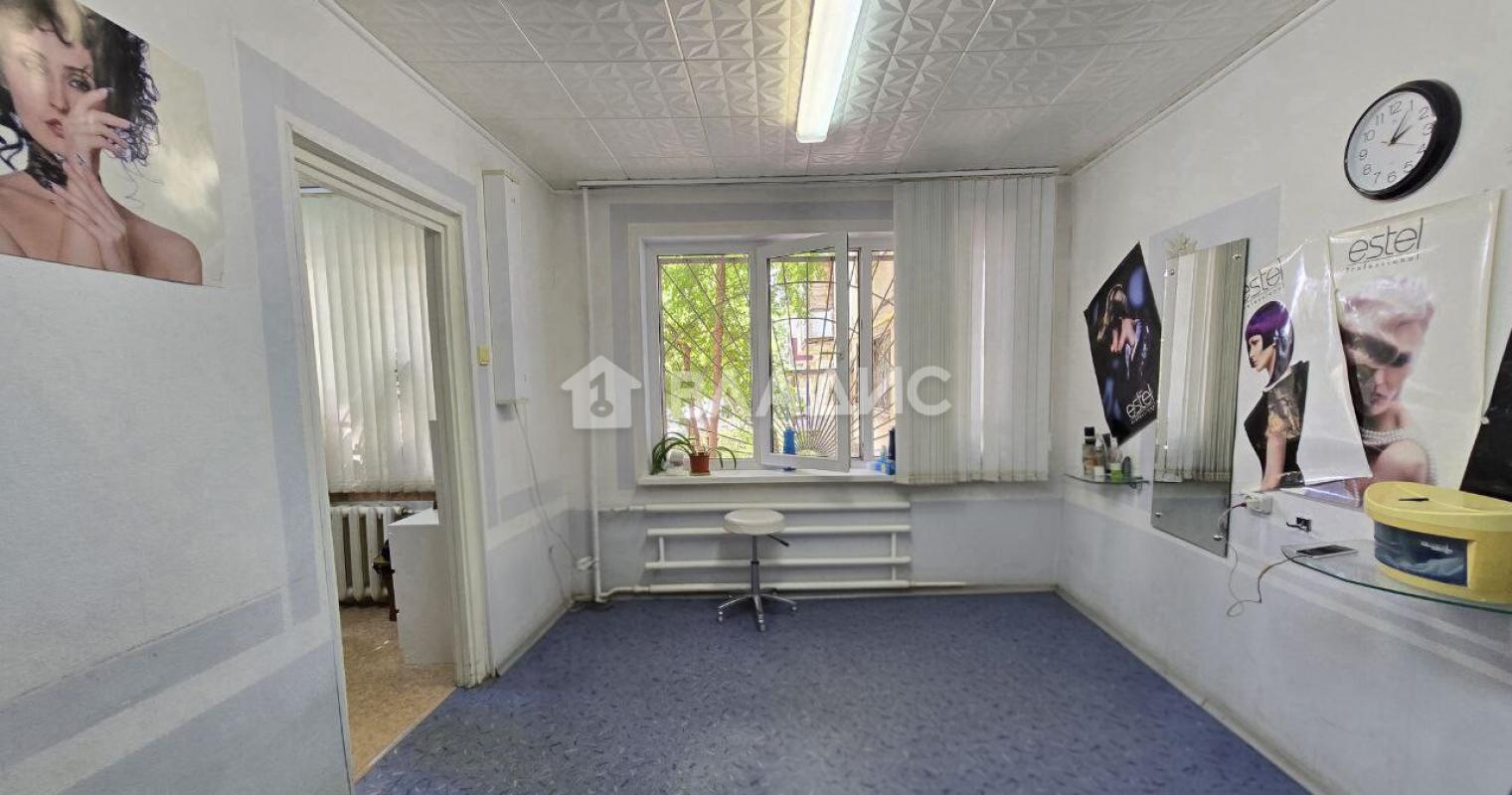 Продам нежилое помещение пр. - Не указан