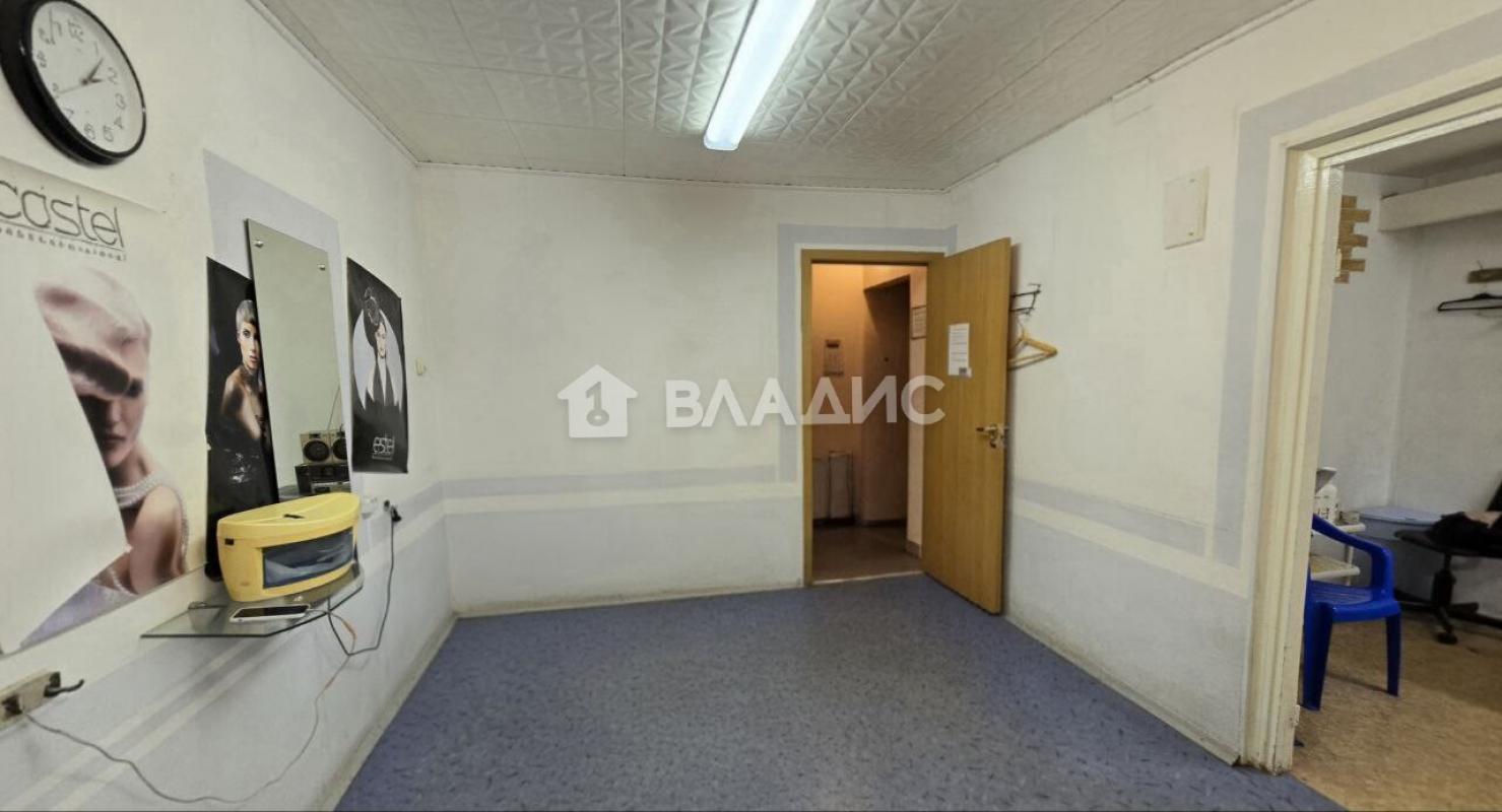 Продам нежилое помещение пр. - Не указан