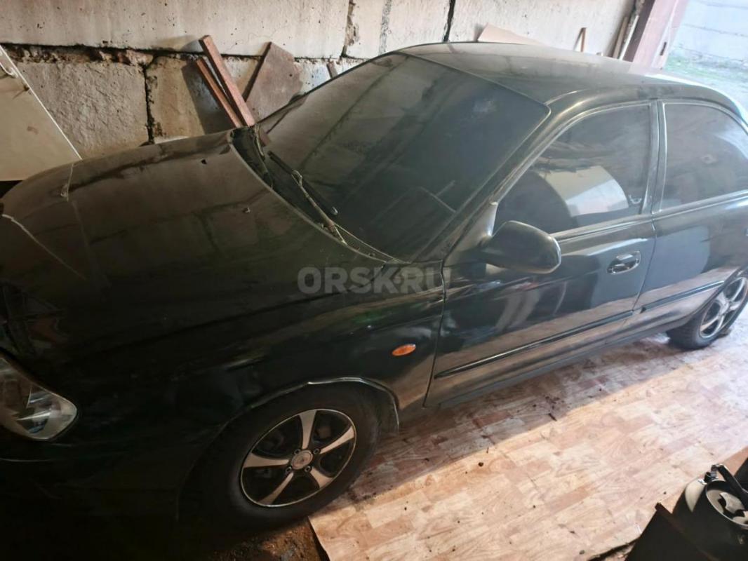 В хорошем состоянии. - Гай