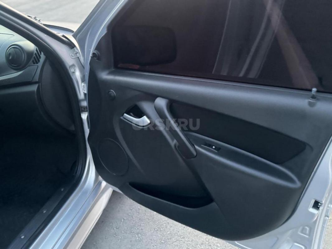 Калина 2 8 клапанная 
Эур 
АБС 
Сигнализация 
Музыка 
Чистый ухоженный салон - Орск