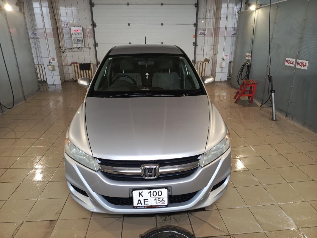 Хонда Стрим . - Новотроицк