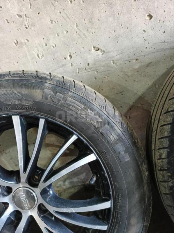 Продам 185/65/15 летнюю резину с литыми дисками - Орск