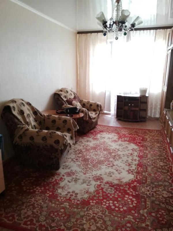 Продаю 2-комн. - Новотроицк