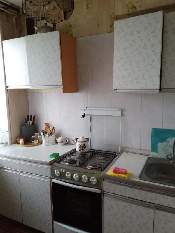 Продаю 2-комн. - Новотроицк