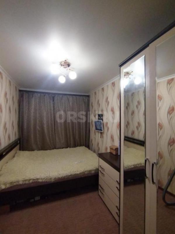 Продам просторную 3-х комнатную квартиру в экологически чистом районе города по адресу: Орский пр-кт - Орск