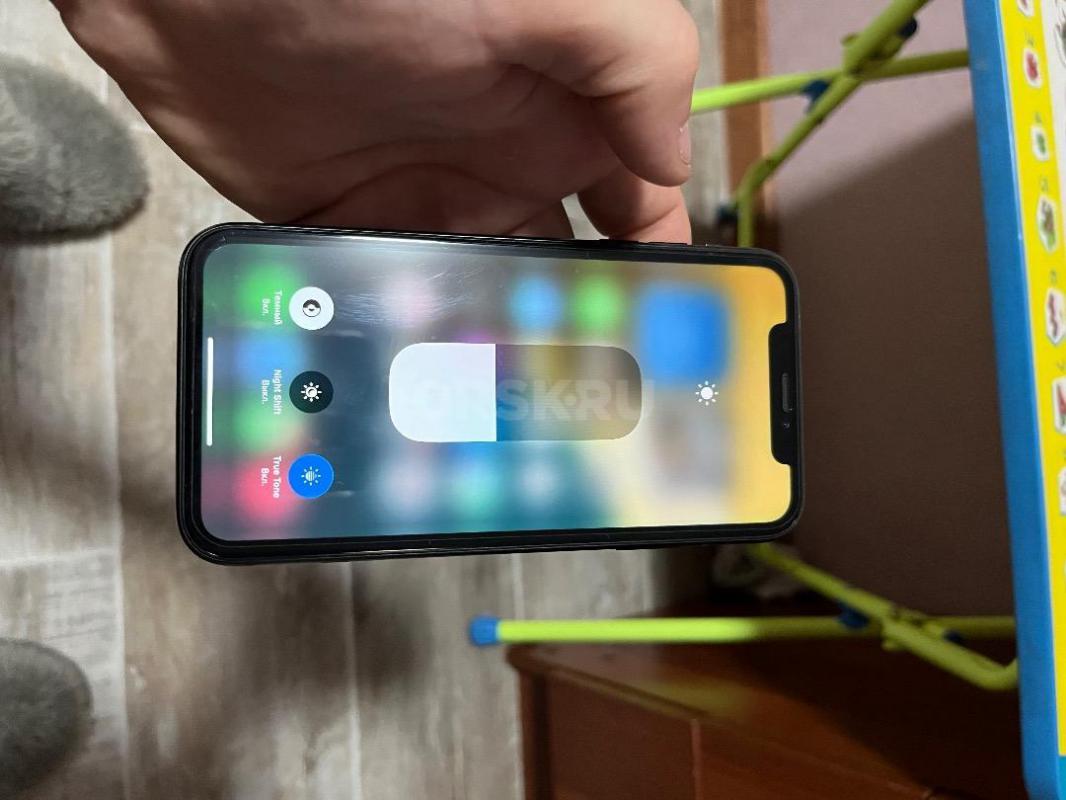 Продам IPhone XR,в хорошем состоянии ,все работают,АКБ 100% заменен на усиленную. - Орск