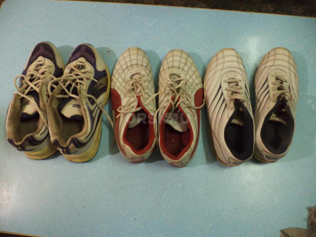 Кроссовки бу. 40, 41р. три пары по 100р. - Орск