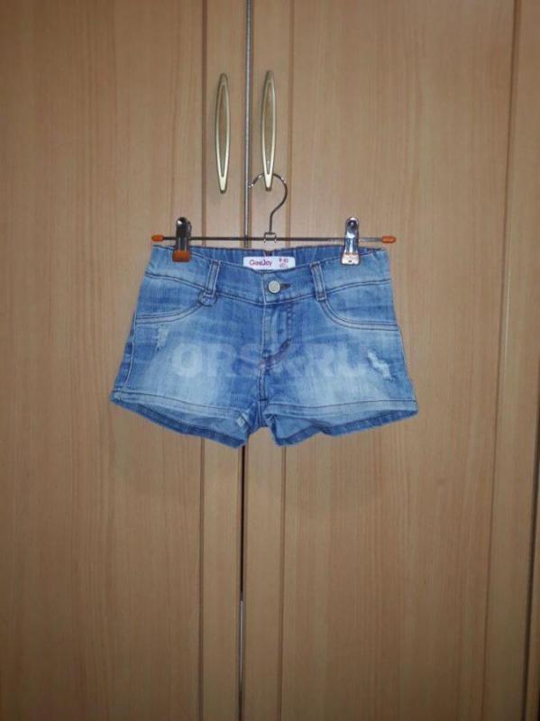 Платья р.135-140, одеты по 1 разу на мероприятия, по 500 руб.+ шорты р.140 в подарок ( вещи в отличн - Орск