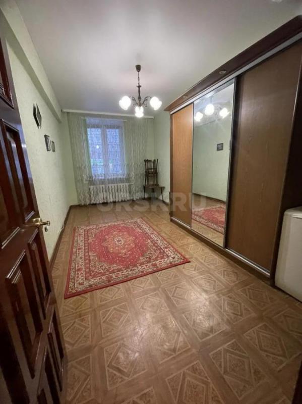 Сдаётся 3‑комнатная квартира на длительный срок (от 6 месяцев)

Адрес: пр‑кт Мира, 16 (центр город - Орск