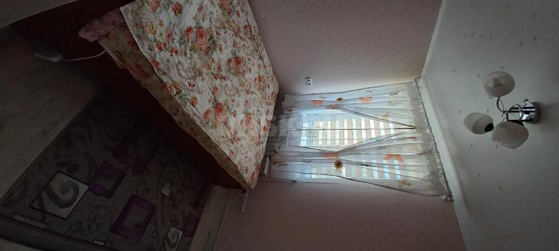 Продается уютная трехкомнатная квартира в центре города. - Орск