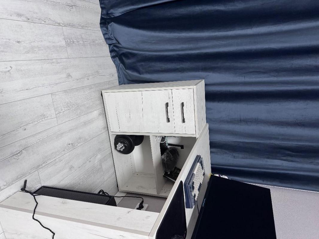 Продам письменный стол с переставной углом. - Орск