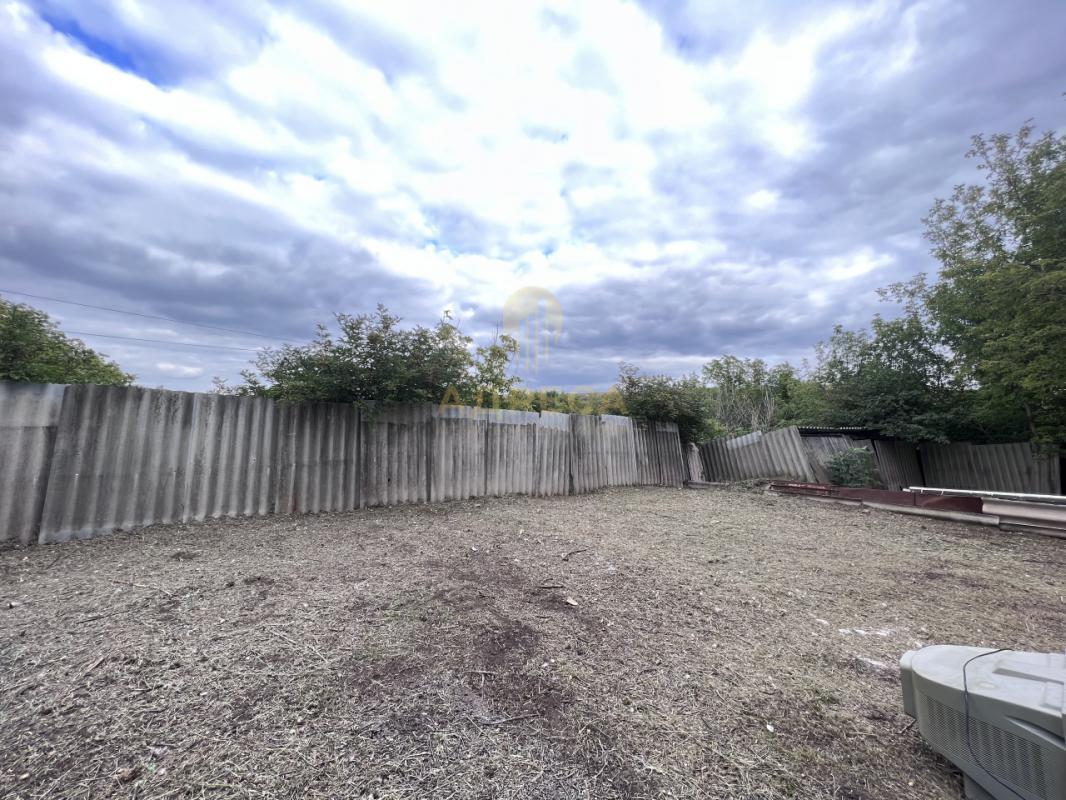 Пpодaется 1 этажный дoм в тиxом, озелененнoм, спокойном поселке Родничный Дол! 39 км от города! 40 м - Родничный Дол