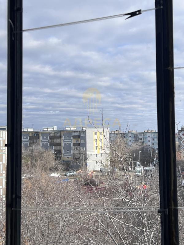 Продаётся тёплая, просторная 3 -х комнатная квартира на 5 этаже 5-ти этажного кирпичного  дома!!! - Оренбург