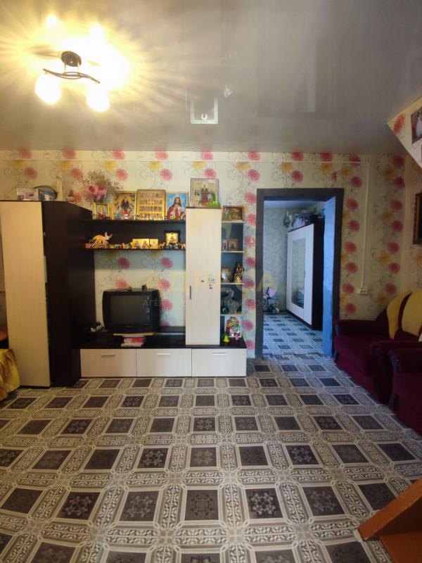 Продаётся двухуровневая 4х. - Красный Коммунар