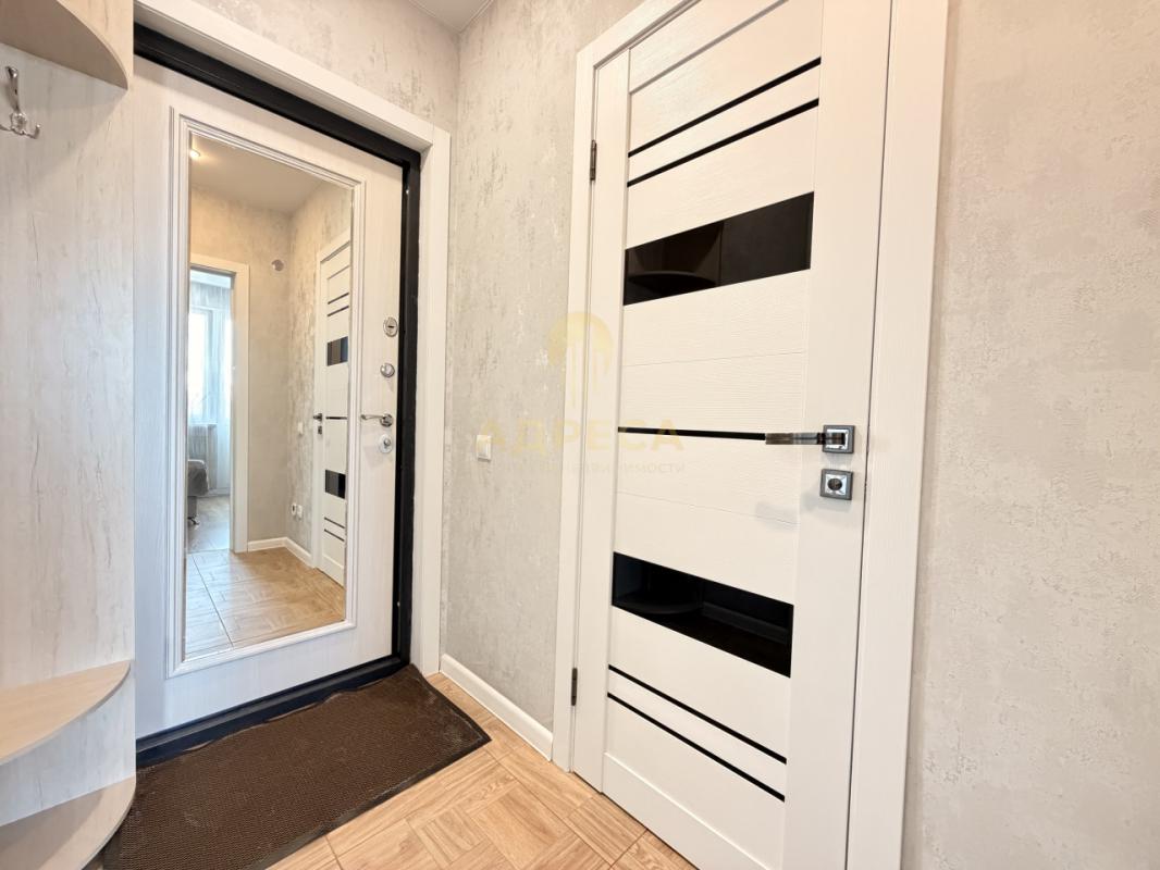 Продаётся тёплая, уютная квартира с удобной планировкой, общей площадью 38 кв. - Оренбург